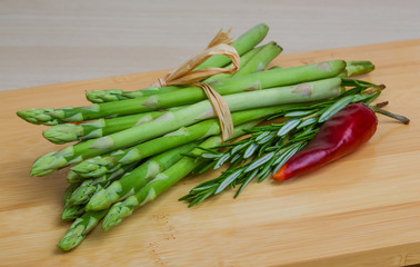 Raw asparagus