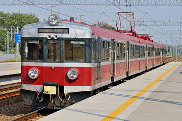 Fototapeta na wymiar Train on the platform