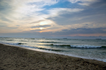 landscape sea sunrice golden sky