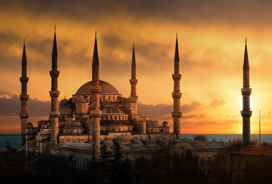 The Blue Mosque in Istanbul during sunset