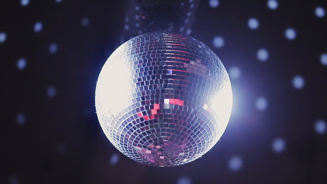 Disco mirror ball