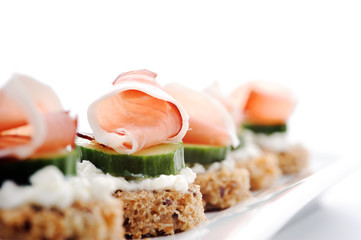 Serving of bite size snacks