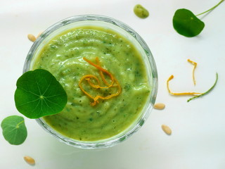 Smoothie grün von oben