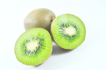 Fototapeta premium Kiwi fruit / Kiwi fruit isolated on white