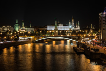 Fototapeta na wymiar Кремль ночью 6