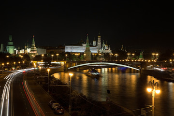 Fototapeta na wymiar Кремль ночью 4