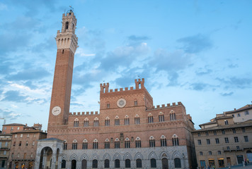 Palazzo Pubblico con la Torre del Mangia di Siena, Toscana