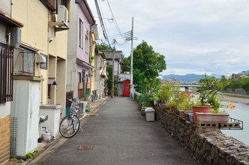 京都　鴨川沿いの道