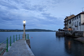 arona sul lago maggiore in piemonte per turismo in italia da visitare