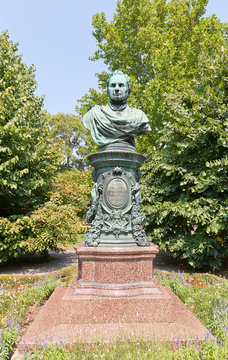 Bust of mayor Andreas Zelinka in Vienna, Austria