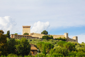 Castello di Castiglion del Lago in Umbria