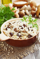 Barley with mushrooms