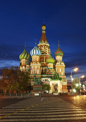Fototapeta na wymiar St. Basil's Cathedral on Red square at night