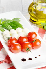 Caprese salad in shape of Italian flag