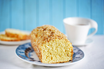 Cake made with shredded coconut, pound cake with tea