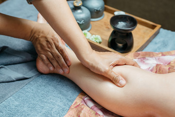 Obraz na płótnie Canvas Thai foot and leg massage series