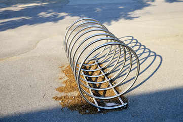 Spiral Fahrradständer aus Edelstahl