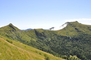 Panorama des Monts Du Cantal