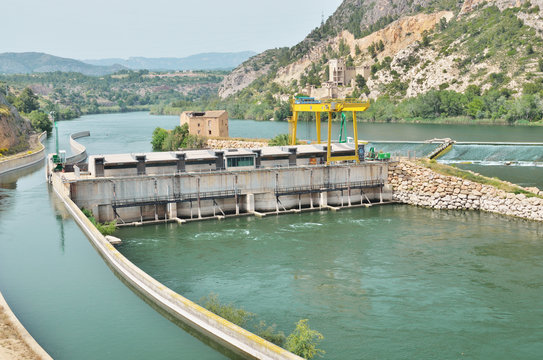 Spanish River Ebro With Hydrological Constructions