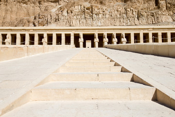 Fototapeta na wymiar temple of Hatshepsut near Luxor in Egypt