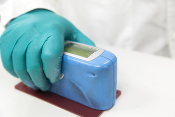 Measuring gloss