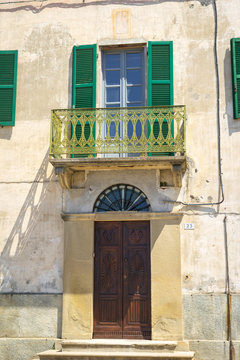 Murazzano (Cuneo): old cityt view. Color image