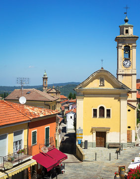 Murazzano (Cuneo): old cityt view. Color image