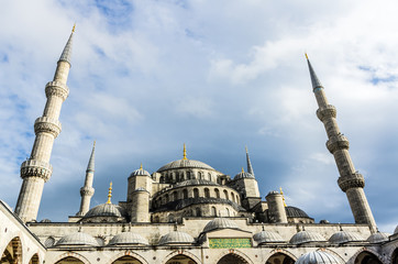 Fototapeta na wymiar View on Blue Mosque in Istanbul