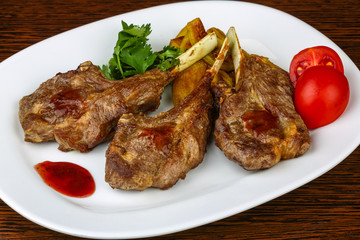 Grilled lamb chops
