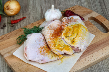 Raw chicken thights