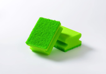 green kitchen sponges