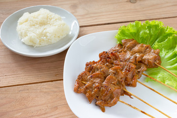Grilled pork with sticky rice