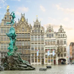 Keuken spatwand met foto Grote Markt square, Antwerpen © neirfy