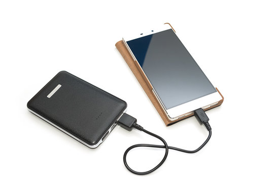 Recharging smart phone tablet from power bank