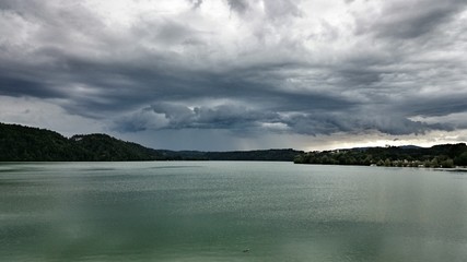 Schlechtwetterfront am völkermarkter Stausee