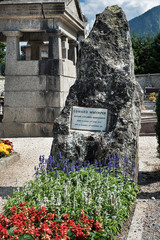 Grab von Edward Whymper in Chamonix