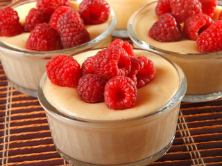 Vanilla cream with raspberries