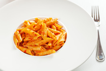 Pasta collection - Penne with cream and peppers