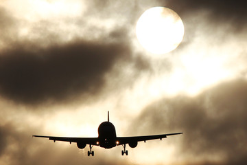 London Heathrow Landing