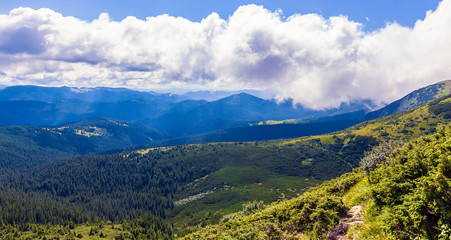Fototapeta premium Montenegrin ridge in Carpathians