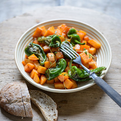 Süßkartoffel-Paprika-Pfanne