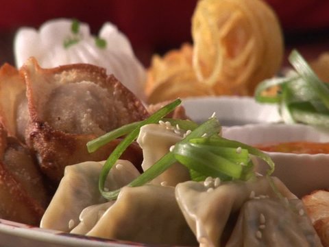 Asian appetiser platter
