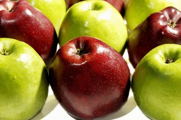 Red and green apples