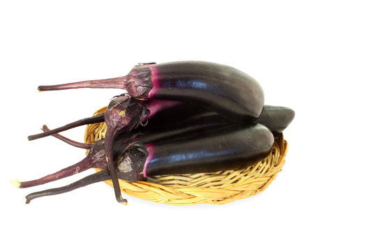  fresh eggplant or aubergine bringal