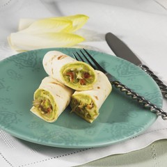 Wraps filled with avocado and chicory