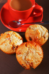 Muffins with coconuts