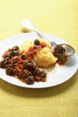 Lumache alla bobbiese (braised snails)