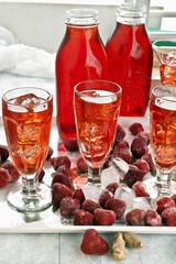 Winter syrup made from frozen strawberries and ginger