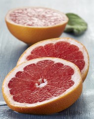 Pieces of pink grapefruit