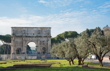 コンスタンティヌス凱旋門